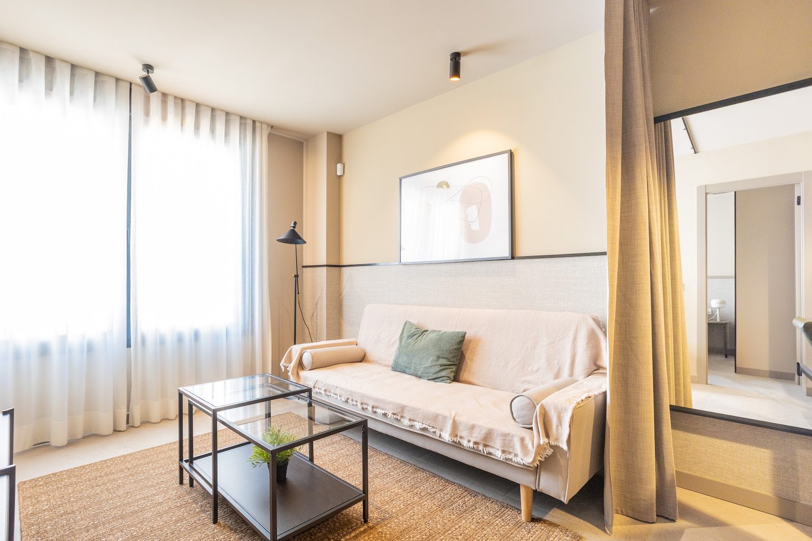 Zona de estar del apartamento turístico en Valencia centro — 87 Llaves